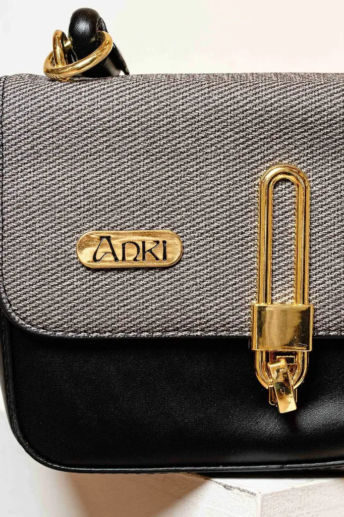 Anki Sage Shoulder (black)