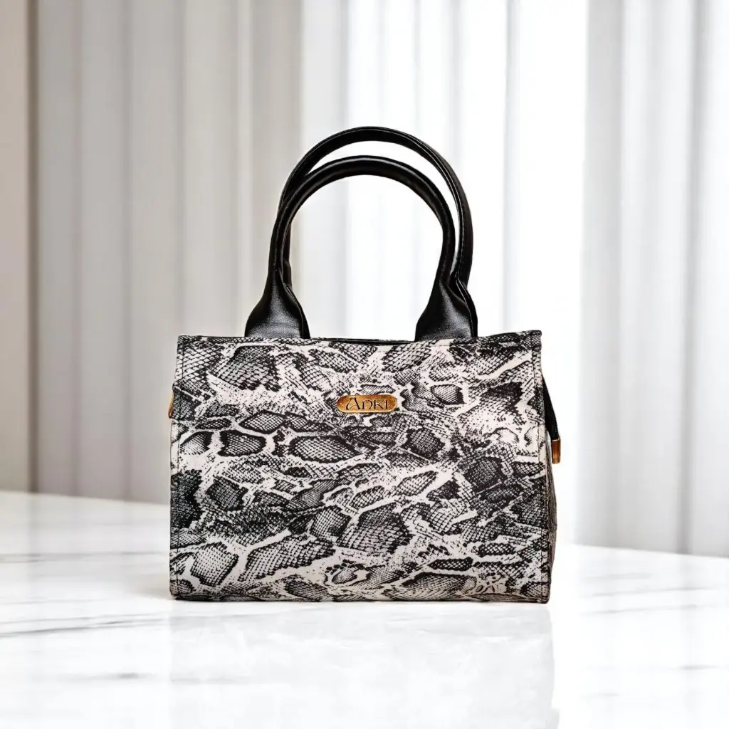 Anki Simon Snake (b/w)