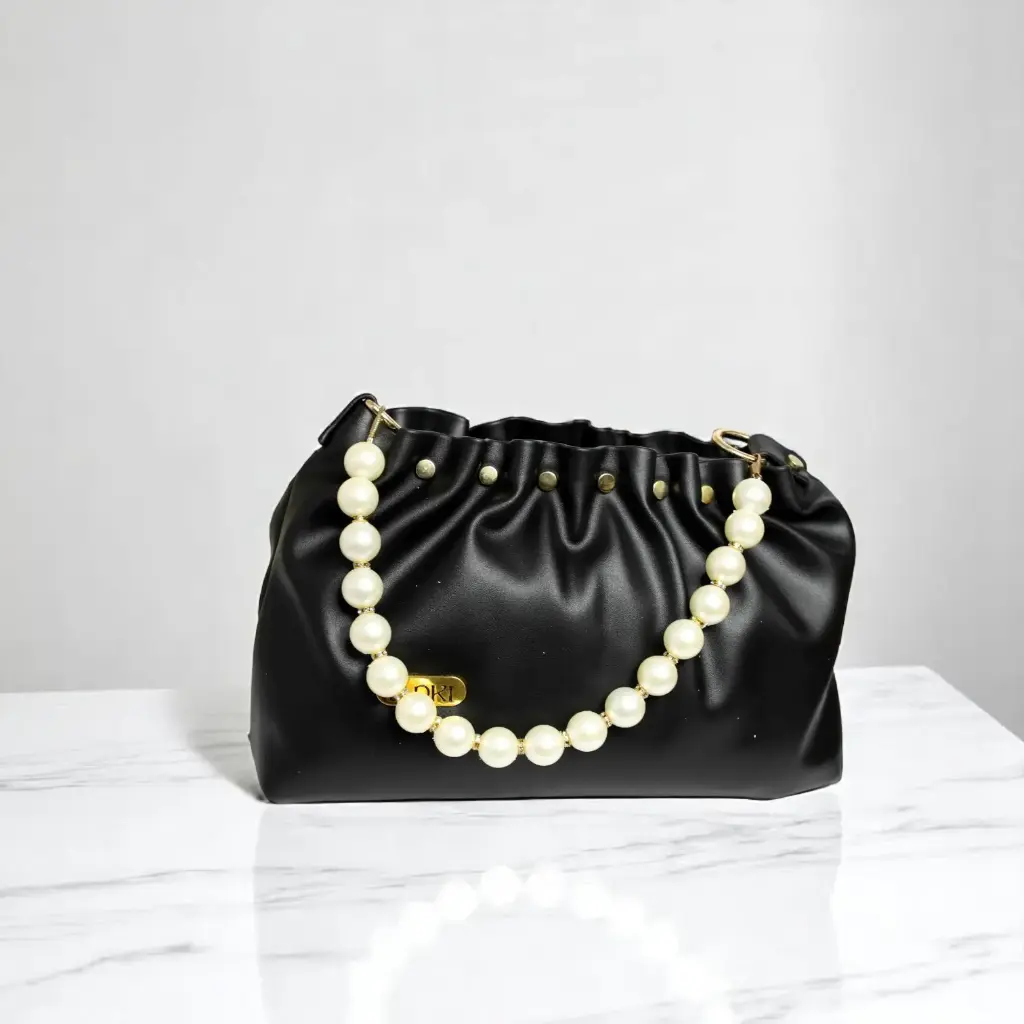 Anki Duffle Pearl Bag (black)