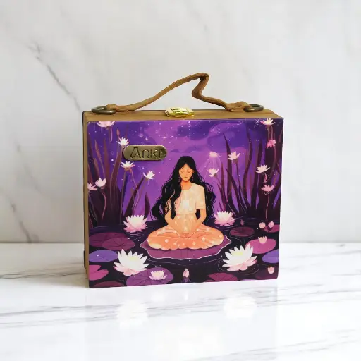 [Meditation Girl In Purple Theme Wooden Purse] Meditation Girl In Purple Theme Wooden Purse